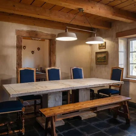La Ferme Des Poncees Tatil Evi